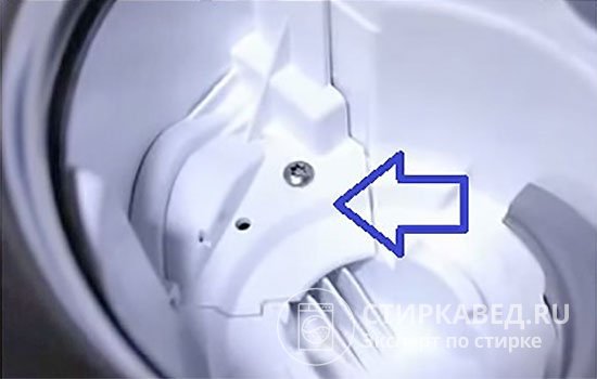 Защитная крышка для крыльчатки помпы в посудомойке Bosch