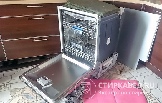 Проверка комплектности и целостности посудомоечной машины